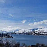 View In - View, Mountains, Quiet *